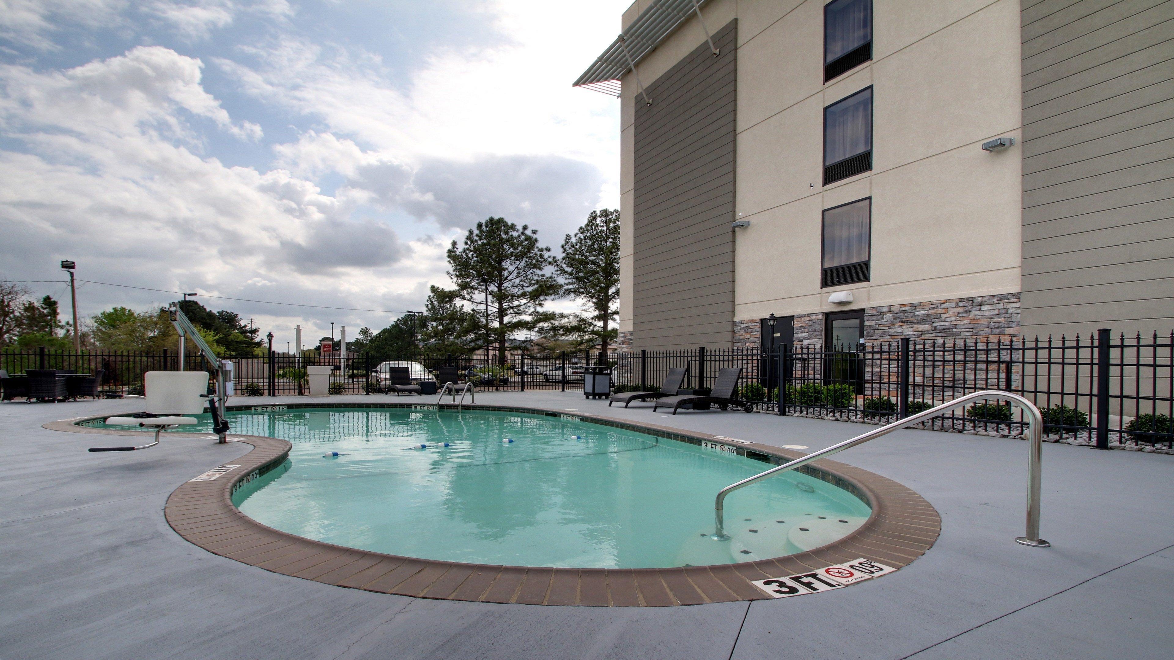 Holiday Inn Express & Suites Jackson Downtown - Coliseum By Ihg Eksteriør bilde